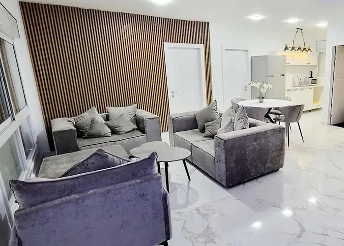 Beautiful Apartment In Ramat Gan Deluxe Suite Next To Sheba Hospital